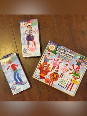 Elf on the Shelf Elftacular Year-Round Celebration Kids Costume Set Bundle